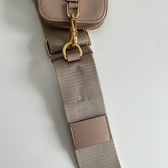 Prada 2005 Re-Edition Saffiano in Cameo Beige - Picture 15 of 16